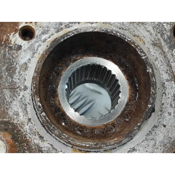 Mangueta Delantera Izquierda para Fiat Sedici (189)
