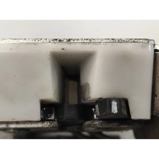 Cerradura Puerta Lateral Izquierda para Nissan Nv 200 (M20)