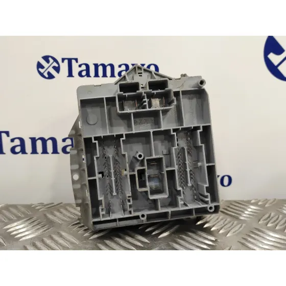 Caja Reles / Fusibles para Alfa Romeo 147 (190)