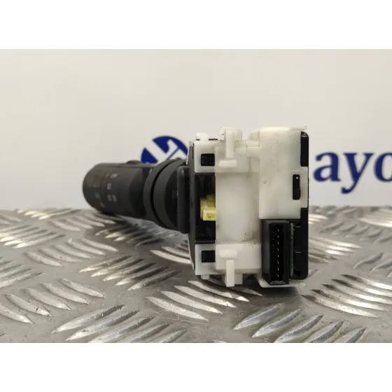 Mando Intermitentes para Nissan Qashqai (J10)