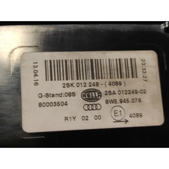 Piloto Trasero Derecho Interior para Audi A4 Berlina (8W2)