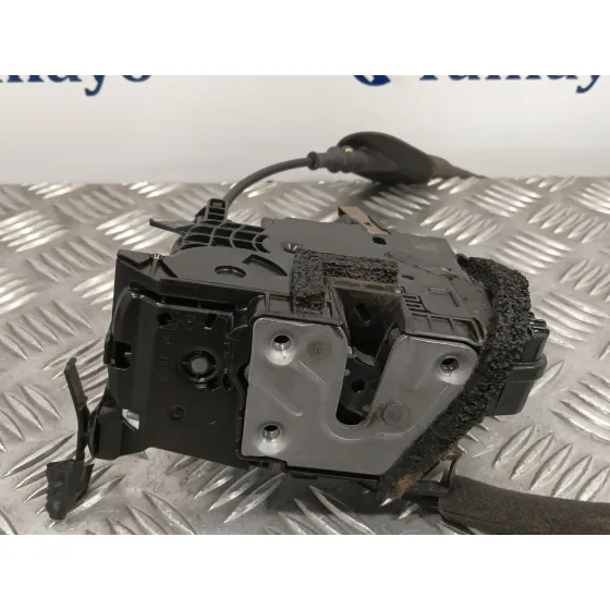 Cerradura Puerta Delantera Derecha para Renault Clio Iv