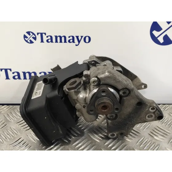 Bomba Direccion para Bmw X3 (E83)