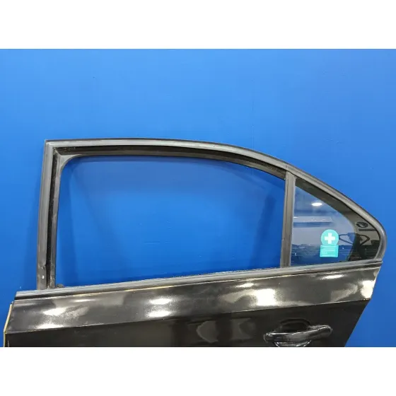Puerta Trasera Izquierda para Seat Toledo (Kg3)