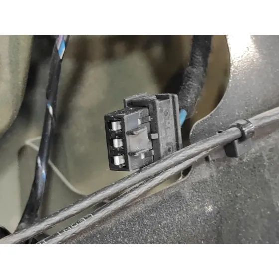 Porton Trasero para Opel Astra J Lim.