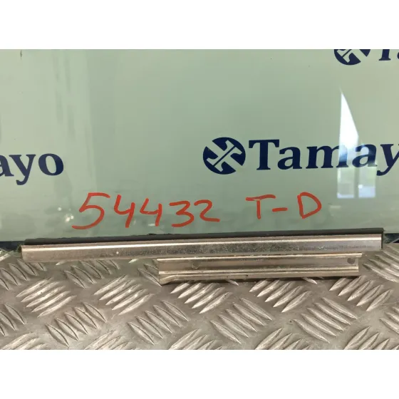 Luna Trasera Derecha para Toyota Rav 4 (A3)