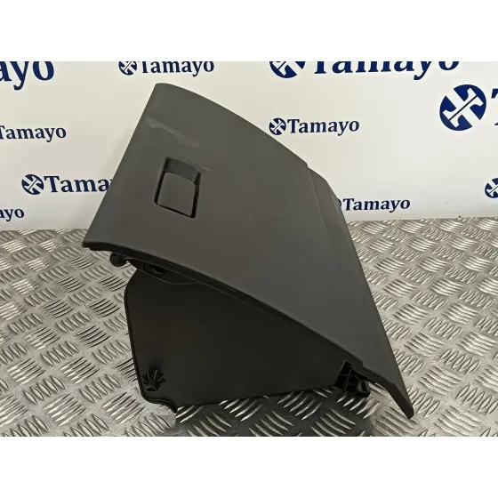 Guantera para Mazda 3 Berlina (Bp)
