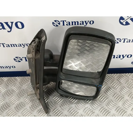 Retrovisor Derecho para Renault Master Desde '98