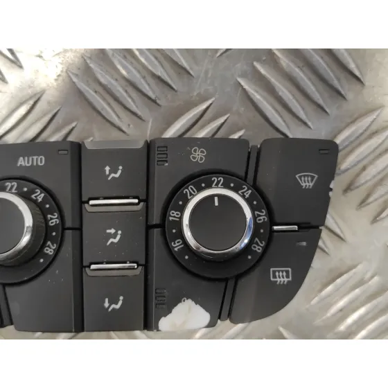 Mando Climatizador para Opel Astra J Lim.