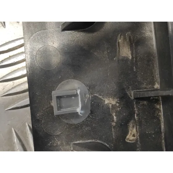 Soporte Bateria para Mazda 3 Berlina (Bp)