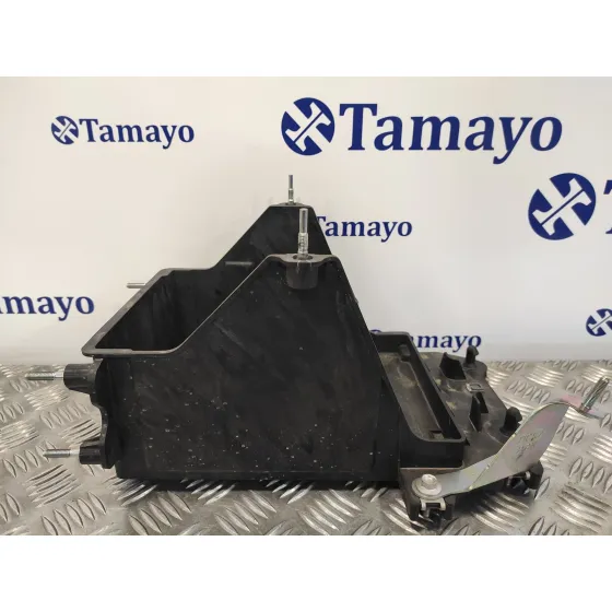 Soporte Bateria para Mazda 3 Berlina (Bp)