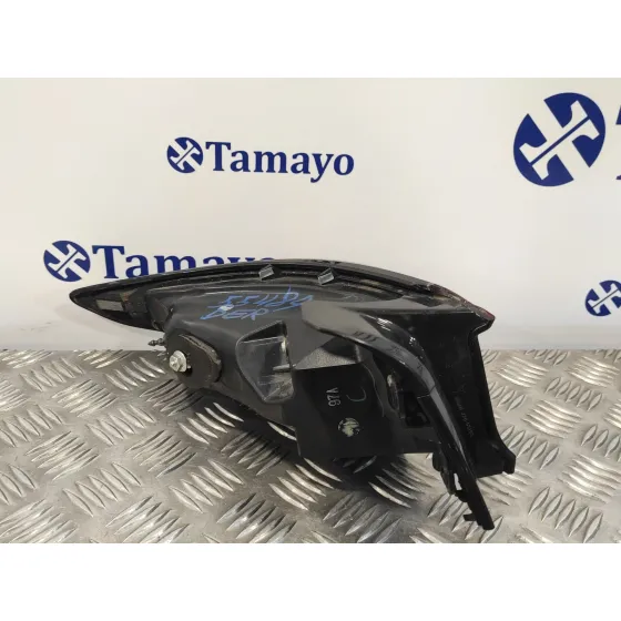 Piloto Trasero Derecho para Mazda 3 Berlina (Bp)