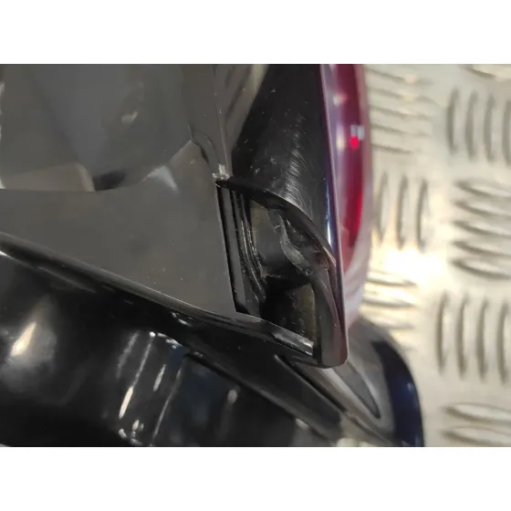 Piloto Trasero Derecho para Mazda 3 Berlina (Bp)