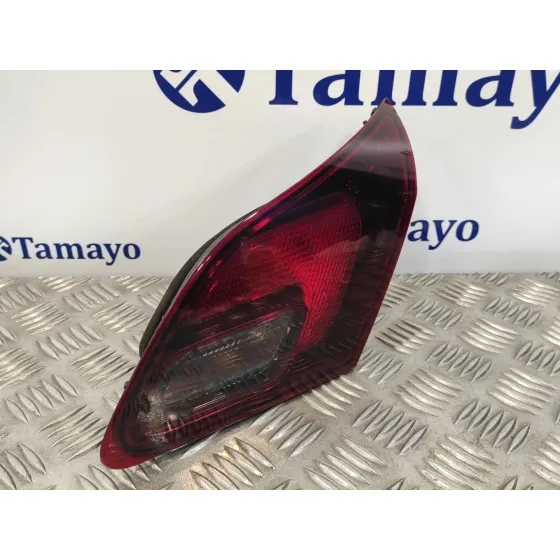 Piloto Trasero Derecho Interior para Opel Astra J Lim.