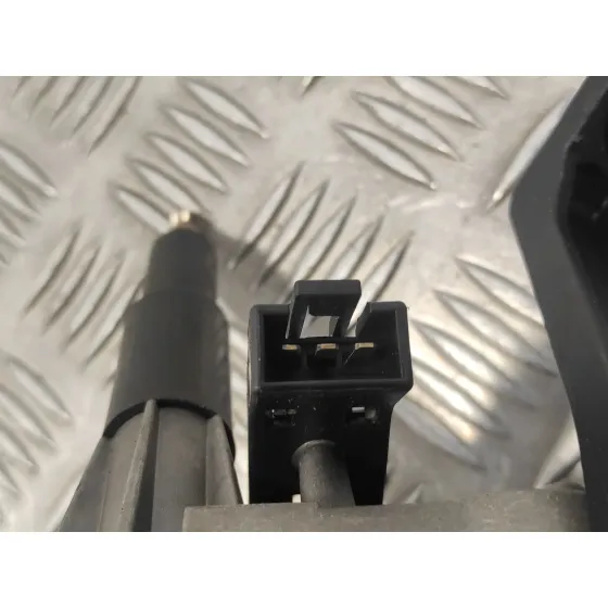 Motor Limpia Trasero para Opel Astra J Lim.