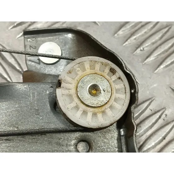 Elevalunas Delantero Derecho para Dacia Lodgy