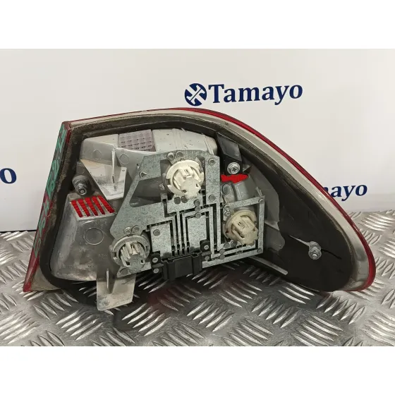 Piloto Trasero Izquierdo para Mercedes-Benz Clase E (W210) Berlina