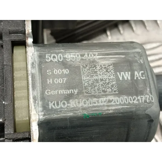 Elevalunas Trasero Izquierdo para Seat Ibiza (Kj1)
