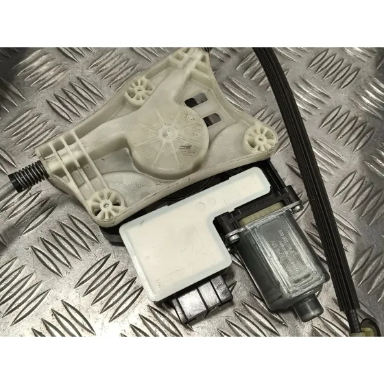 Elevalunas Delantero Izquierdo para Seat Ibiza (Kj1)