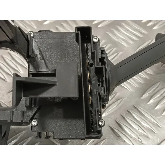 Mando Multifuncion para Seat Ibiza (Kj1)
