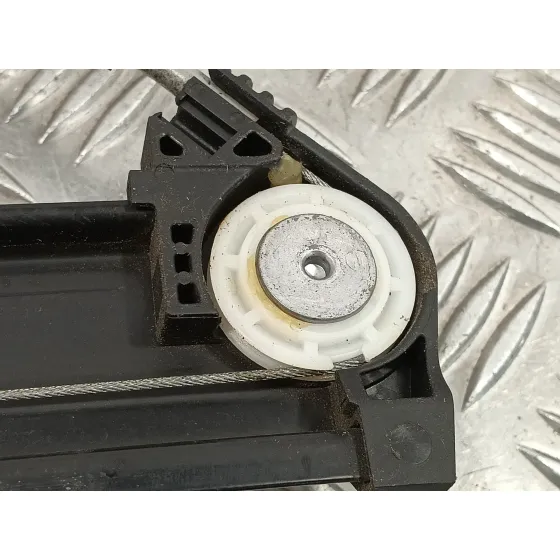 Elevalunas Trasero Derecho para Seat Ibiza (Kj1)