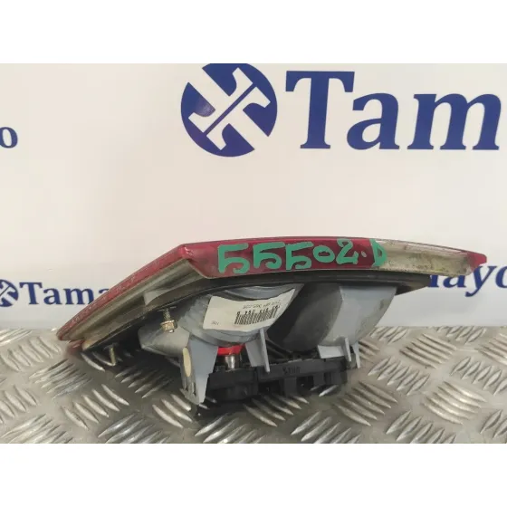 Piloto Trasero Derecho Interior para Ford Galaxy (Vy)