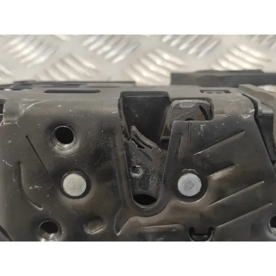 Cerradura Puerta Delantera Derecha para Seat Ibiza (Kj1)