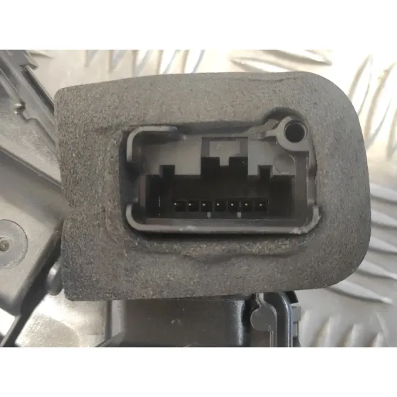 Cerradura Puerta Delantera Derecha para Seat Ibiza (Kj1)