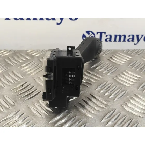 Mando Limpia para Ford Focus Berlina (Cap)