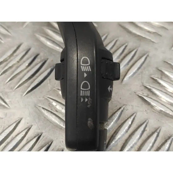 Mando Intermitentes para Ford Focus Berlina (Cap)