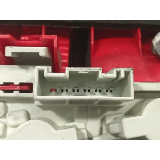 Piloto Trasero Izquierdo para Bmw Serie 3 Berlina (E90)
