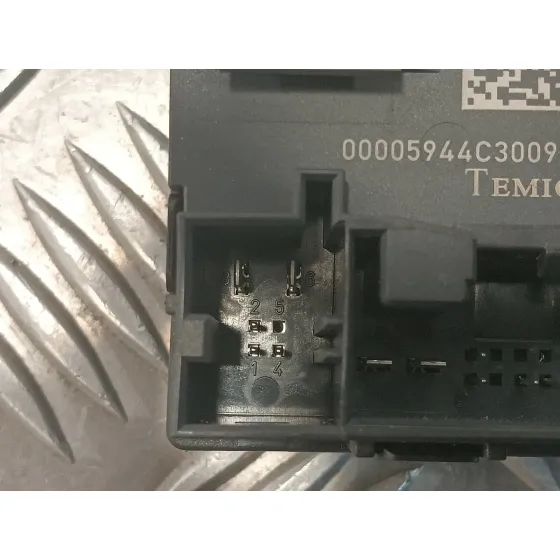 Modulo Electronico para Audi A4 Avant (8K5) (2008)