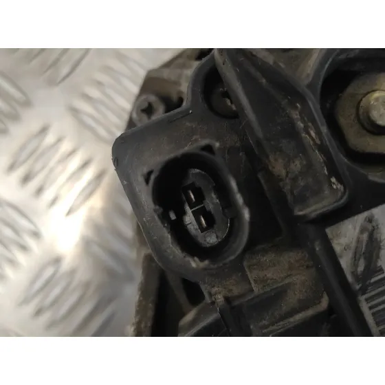Alternador para Audi A4 Avant (8E)