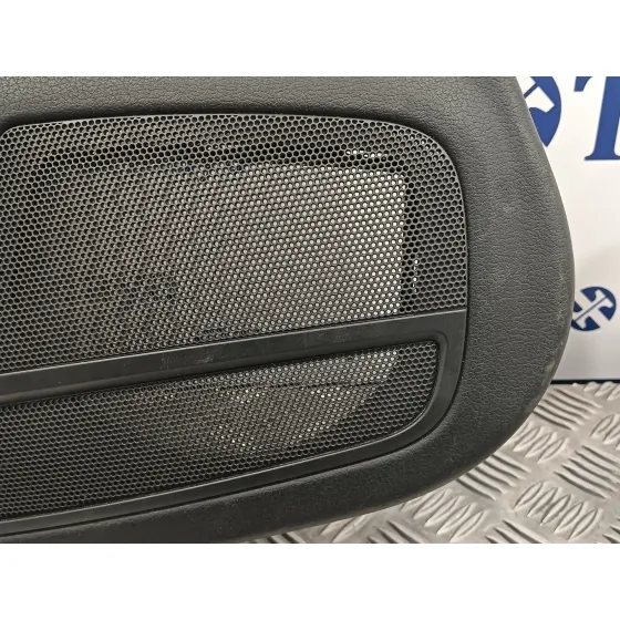 Guarnecido Puerta Trasera Izquierda para Audi A4 Avant (8K5) (2008)