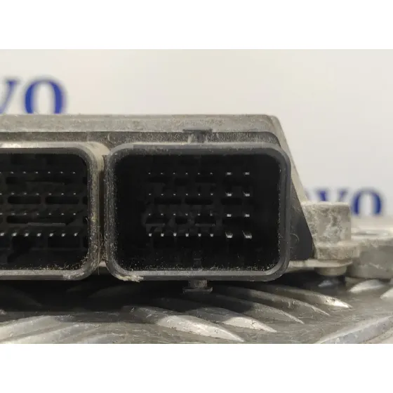 Centralita Motor Uce para Dacia Sandero