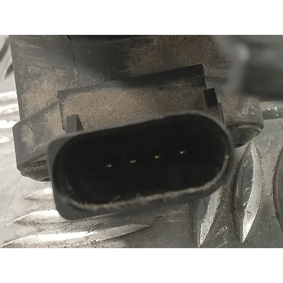 Tubo para Audi A4 Avant (8K5) (2008)