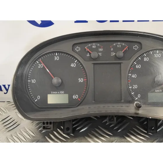 Cuadro Instrumentos para Volkswagen Polo (9N3)