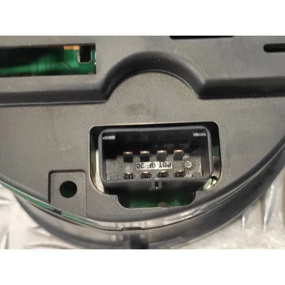 Cuadro Instrumentos para Volkswagen Polo (9N3)