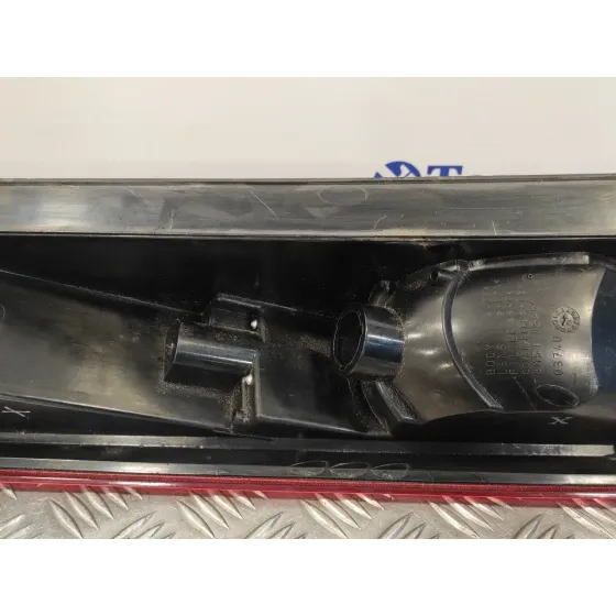 Piloto Trasero Derecho para Ford Focus Berlina (Cap)