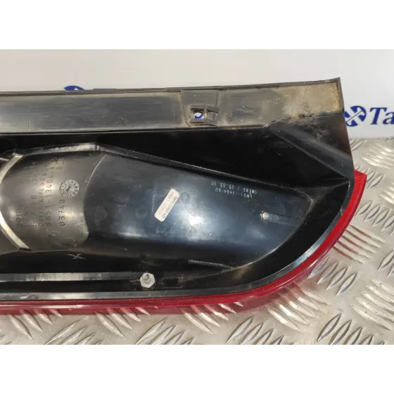 Piloto Trasero Derecho para Ford Focus Berlina (Cap)