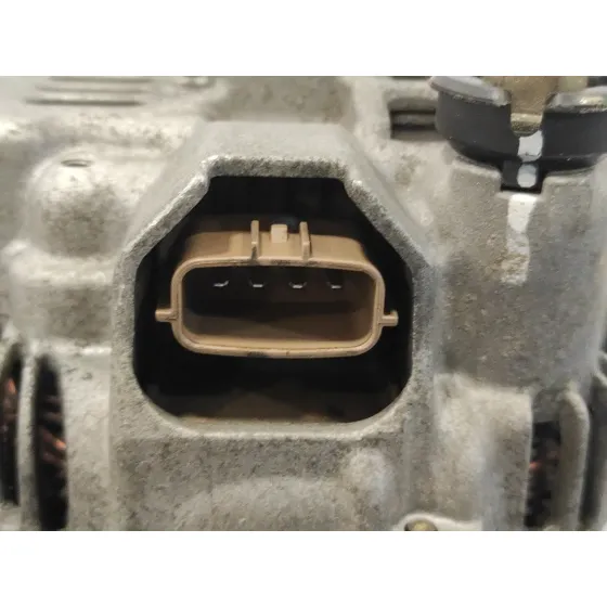 Alternador para Mitsubishi Colt Berlina 5 (Z30A)