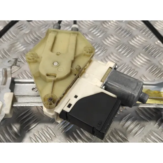 Elevalunas Trasero Derecho para Renault Megane Iii Berlina 5 P