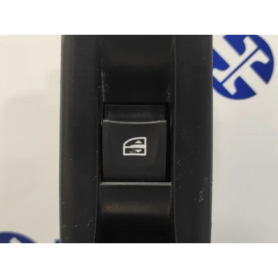Mando Elevalunas Trasero Derecho para Renault Megane Iii Berlina 5 P