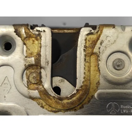 Cerradura Puerta Delantera Derecha para Dacia Sandero