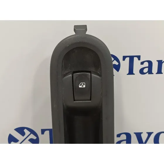 Mando Elevalunas Delantero Derecho para Renault Clio Iii