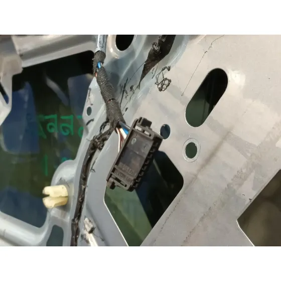 Puerta Trasera Derecha para Bmw Serie 3 Berlina (E90)