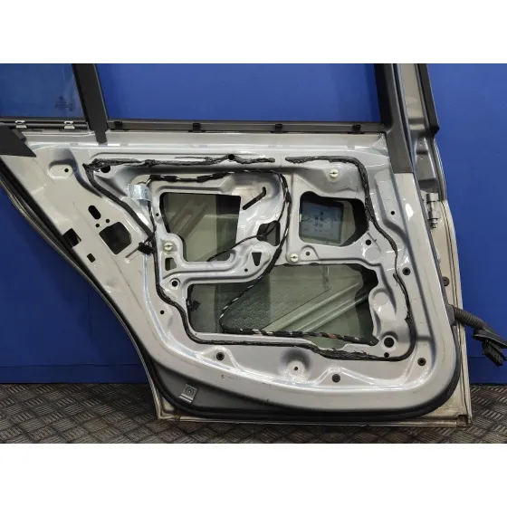 Puerta Trasera Izquierda para Bmw Serie 3 Berlina (E90)