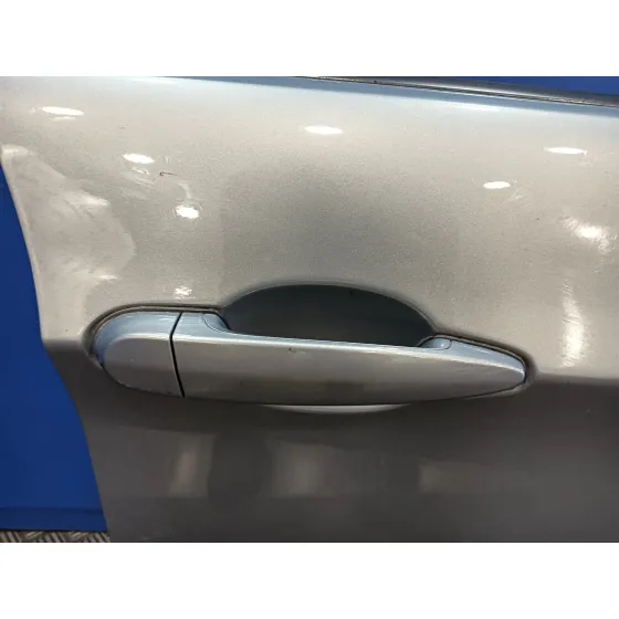 Puerta Delantera Derecha para Bmw Serie 3 Berlina (E90)