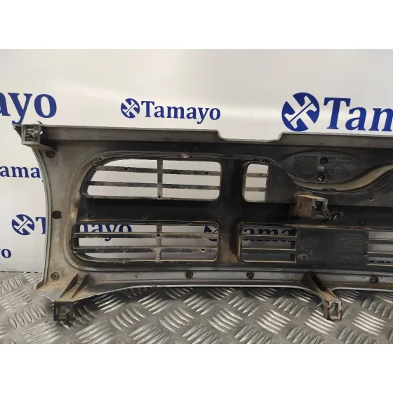 Rejilla Delantera para Ford Maverick (Nl)