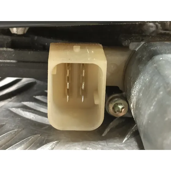 Elevalunas Trasero Izquierdo para Mercedes-Benz Clase C (W203) Berlina